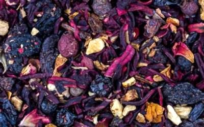 Rosehips: A Vitamin-Rich Superfruit for Immunity & Joint Health